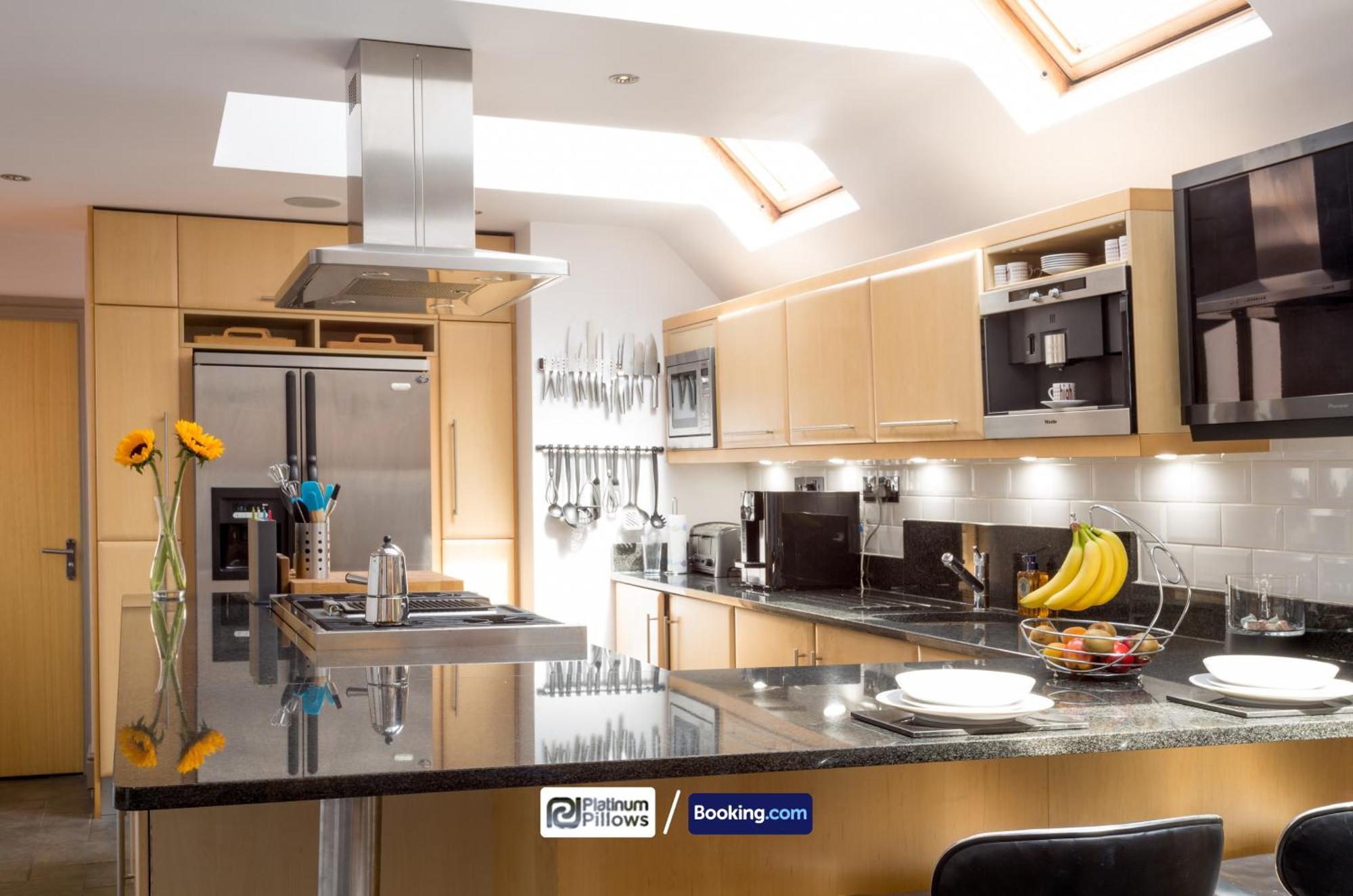 Modern Oxford 4 Bedroom Apartment, Contractor Accommodation, Walkable Into City Centre, Weekly & Monthly Deals Экстерьер фото
