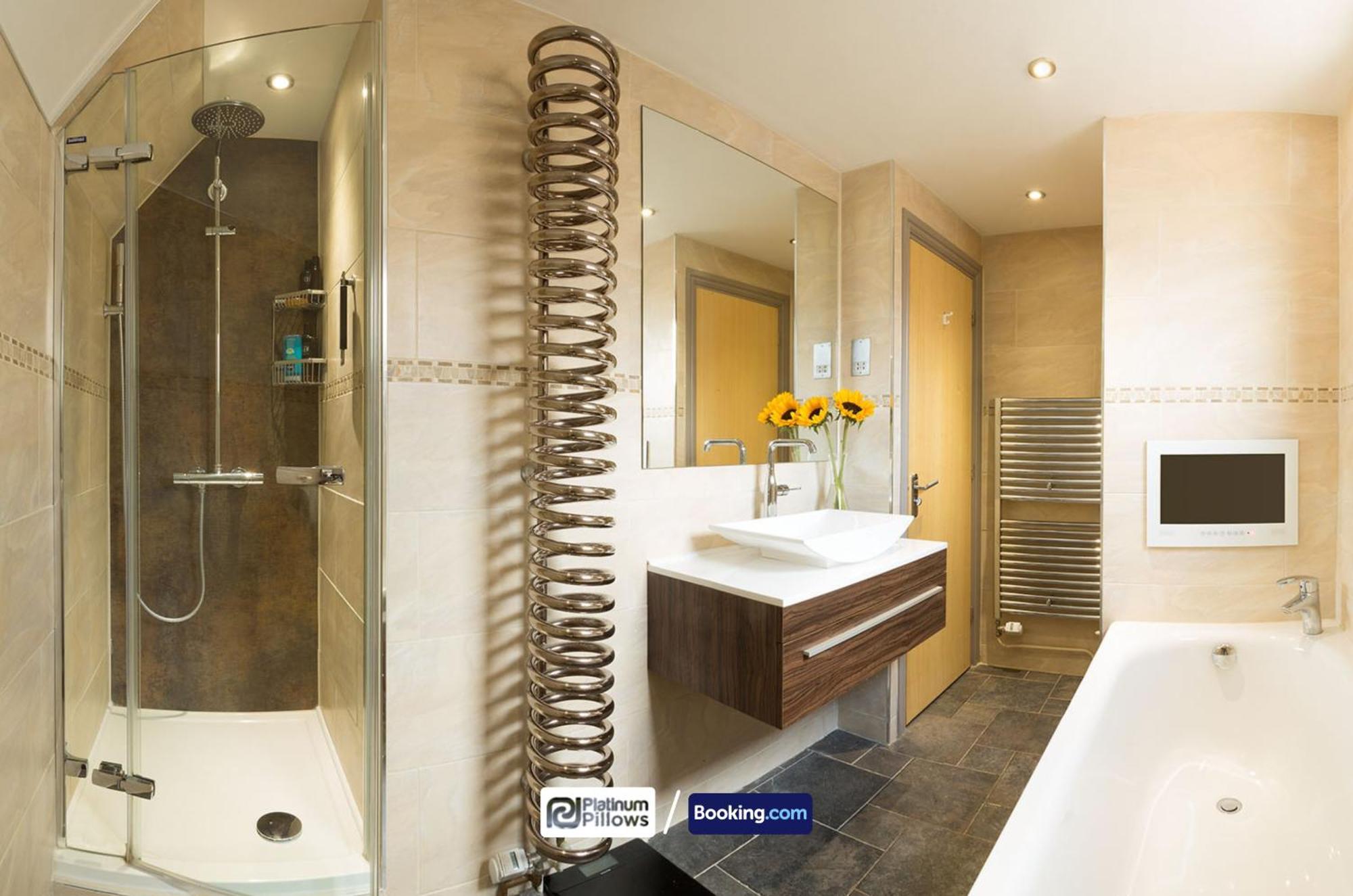 Modern Oxford 4 Bedroom Apartment, Contractor Accommodation, Walkable Into City Centre, Weekly & Monthly Deals Экстерьер фото